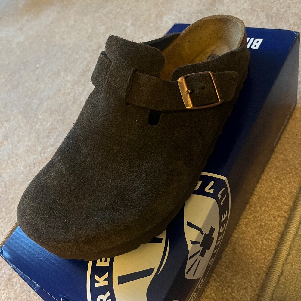 Women's Mocha Suede Birkenstock Boston Shoes